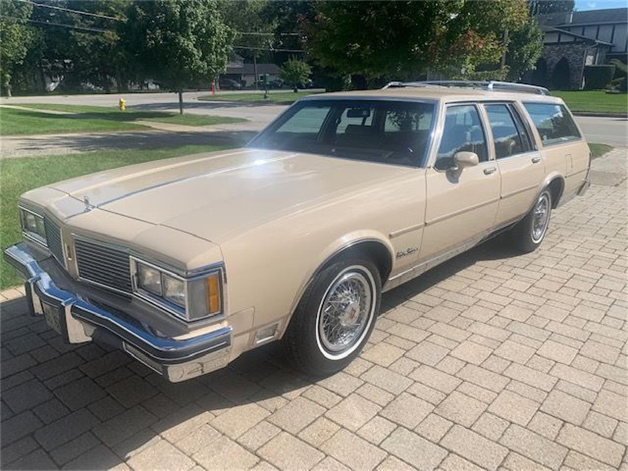 Oldsmobile Custom Cruiser For Sale Classiccars Cc