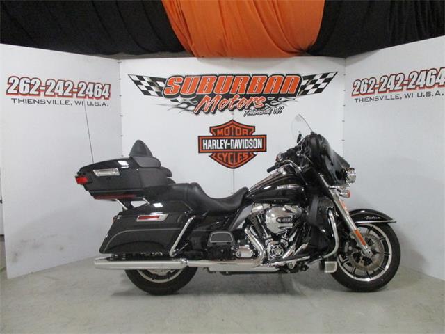 2016 Harley-Davidson® FLHTCU - Electra Glide® Ultra Classic® (CC-1001566) for sale in Thiensville, Wisconsin