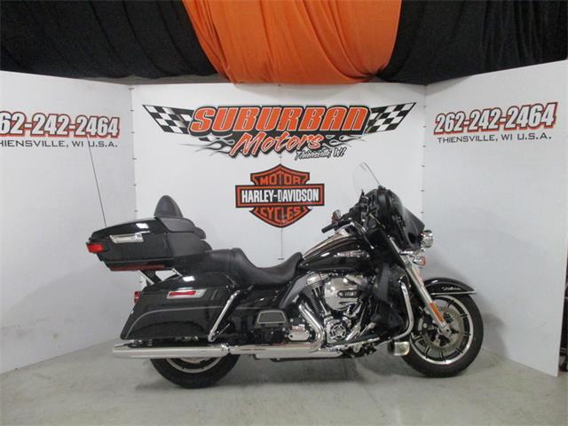 2016 Harley-Davidson® FLHTCU - Electra Glide® Ultra Classic® (CC-1001570) for sale in Thiensville, Wisconsin