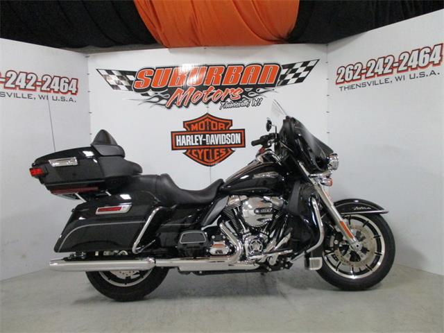 2016 Harley-Davidson® FLHTCU - Electra Glide® Ultra Classic® (CC-1002170) for sale in Thiensville, Wisconsin