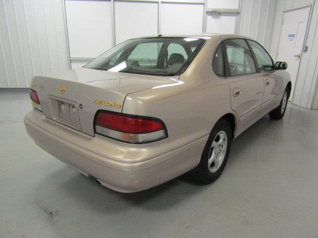 1997 Toyota Avalon (CC-1003212) for sale in Christiansburg, Virginia