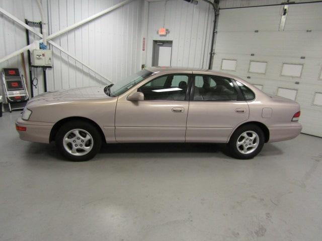1997 Toyota Avalon (CC-1003212) for sale in Christiansburg, Virginia