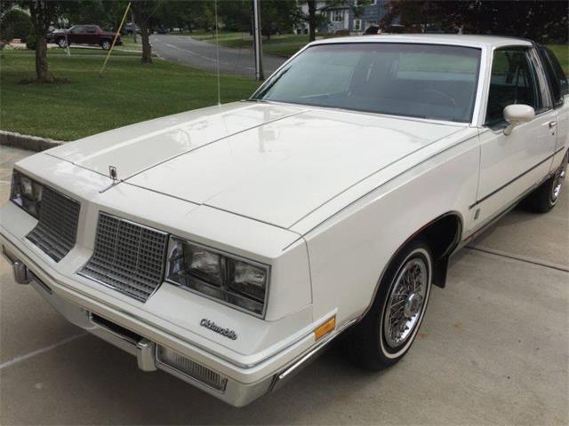 1985 Oldsmobile Cutass Supreme (CC-1000442) for sale in Livingston, New Jersey