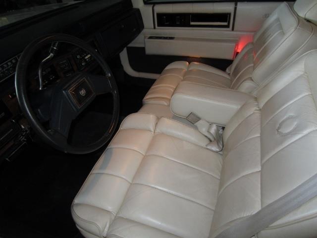 1986 Cadillac DeVille (CC-1004451) for sale in Delray Beach, Florida