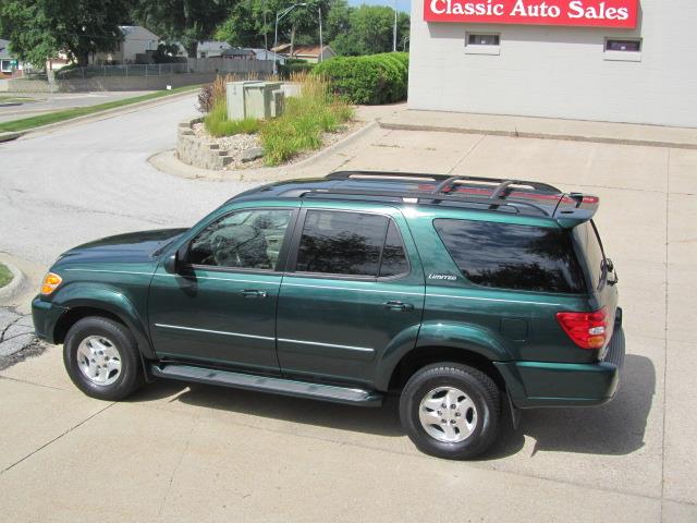 Toyota sequoia 2001