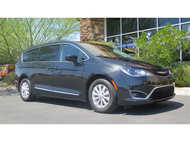 2017 Chrysler Pacifica (CC-1006446) for sale in Chandler, Arizona