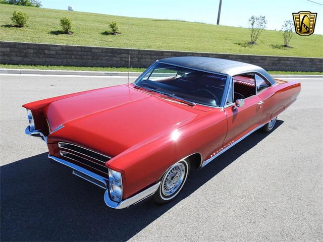 1966 Pontiac Bonneville (CC-1006926) for sale in Kenosha, Wisconsin