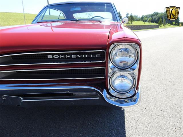 1966 Pontiac Bonneville (CC-1006926) for sale in Kenosha, Wisconsin