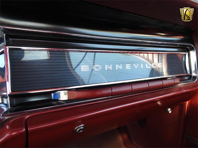 1966 Pontiac Bonneville (CC-1006926) for sale in Kenosha, Wisconsin