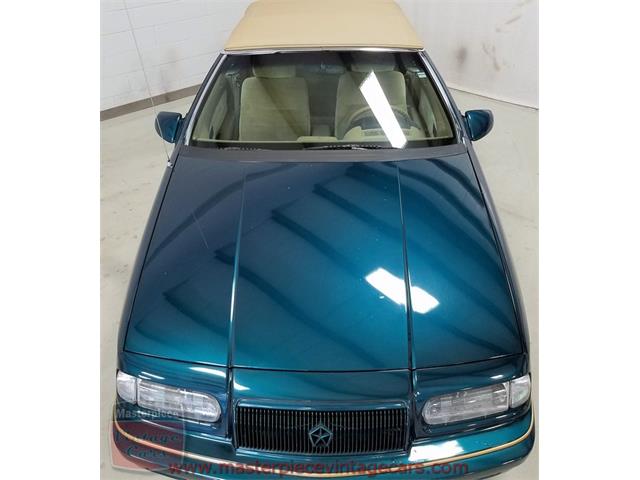 1994 Chrysler LeBaron (CC-1007741) for sale in Whiteland, Indiana