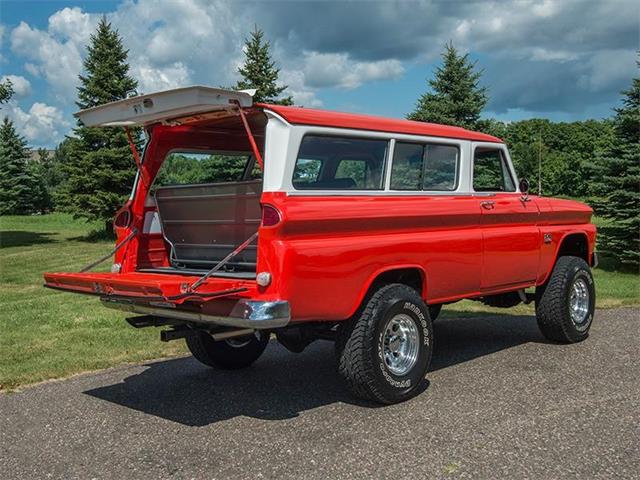 Chevrolet suburban 1966