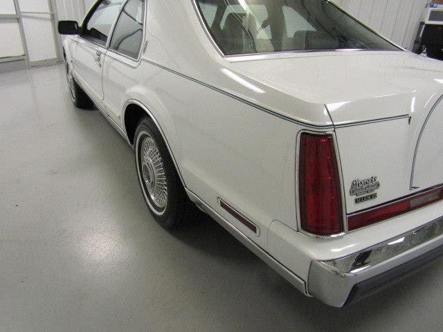 Lincoln continental 1988