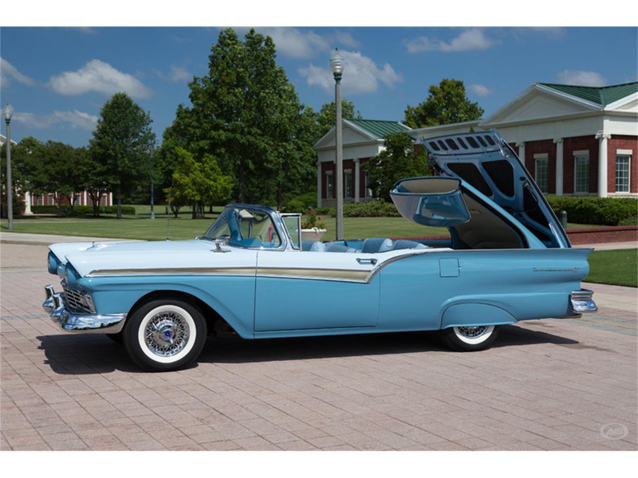 1957 Ford Skyliner for Sale | ClassicCars.com | CC-1009512