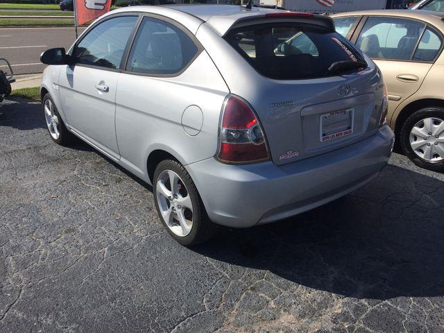 2009 Hyundai Accent (CC-1011585) for sale in Tavares, Florida