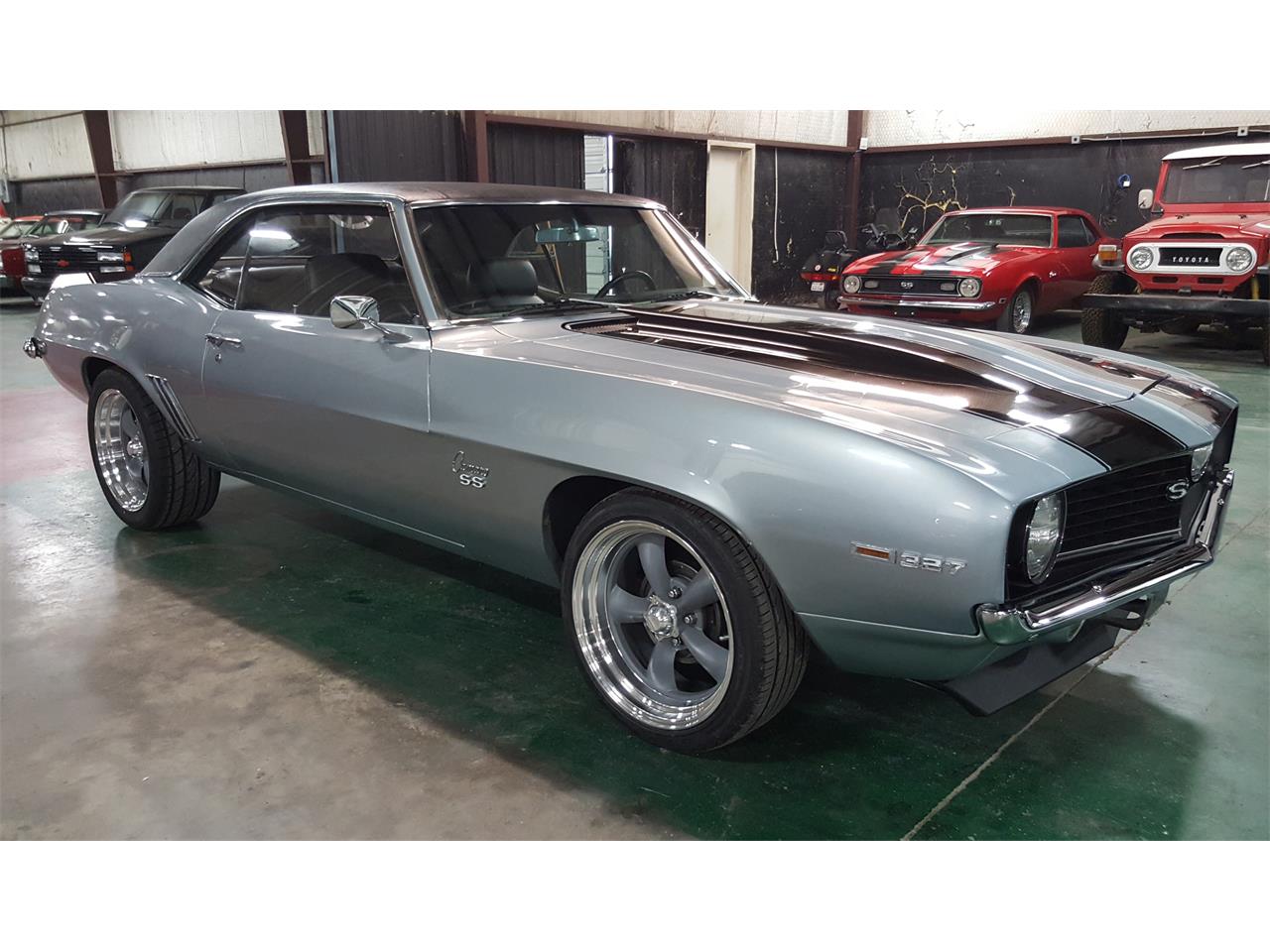 Chevrolet camaro 327