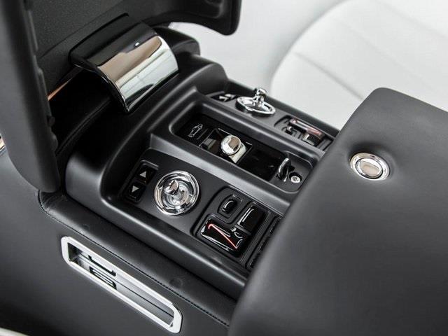 2016 Rolls-Royce Phantom Drophead Coupe (CC-1013448) for sale in Houston, Texas