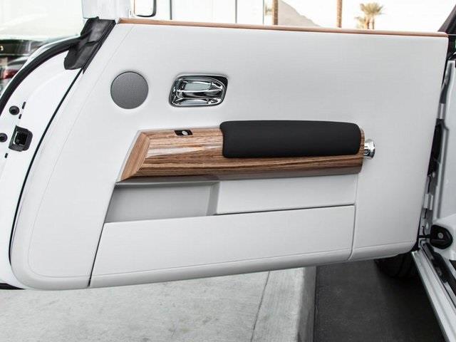 2016 Rolls-Royce Phantom Drophead Coupe (CC-1013448) for sale in Houston, Texas