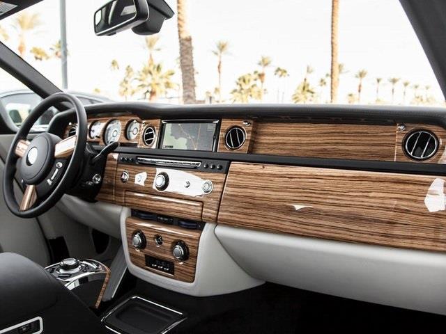 2016 Rolls-Royce Phantom Drophead Coupe (CC-1013448) for sale in Houston, Texas