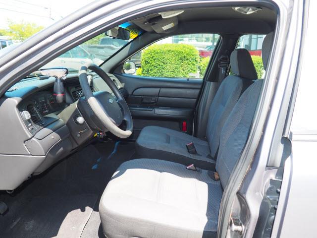 2006 Ford Crown Victoria (CC-1010439) for sale in Loveland, Ohio