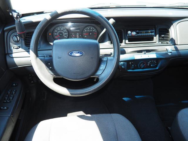2006 Ford Crown Victoria (CC-1010439) for sale in Loveland, Ohio