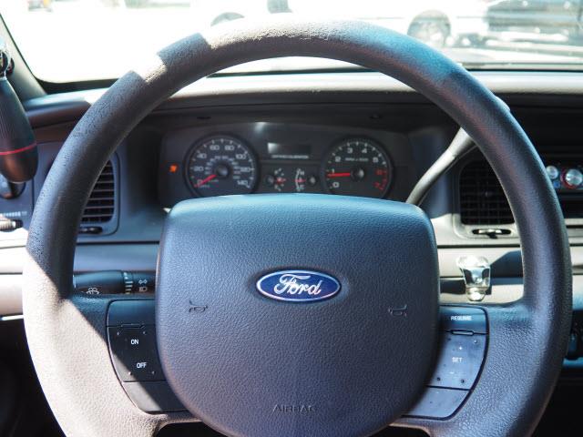 2006 Ford Crown Victoria (CC-1010439) for sale in Loveland, Ohio