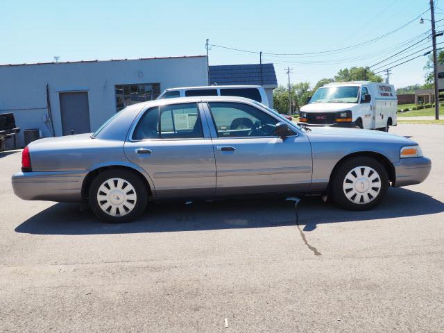 2006 Ford Crown Victoria (CC-1010439) for sale in Loveland, Ohio