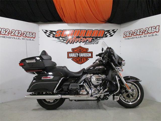 2016 Harley-Davidson® FLHTCU - Electra Glide® Ultra Classic® (CC-1014489) for sale in Thiensville, Wisconsin