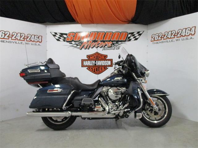 2016 Harley-Davidson® FLHTCU - Electra Glide® Ultra Classic® (CC-1014509) for sale in Thiensville, Wisconsin