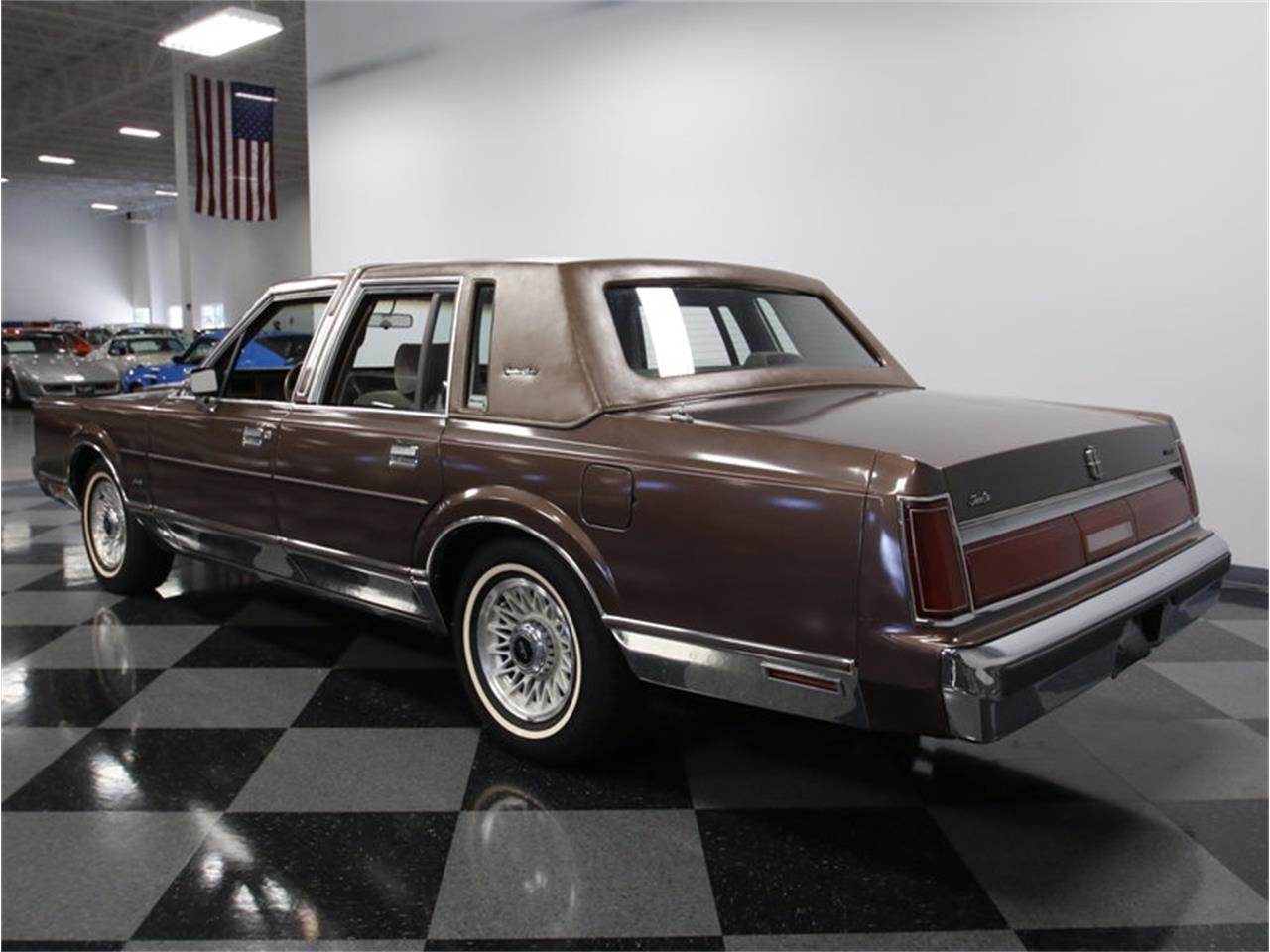 Lincoln town car 1987