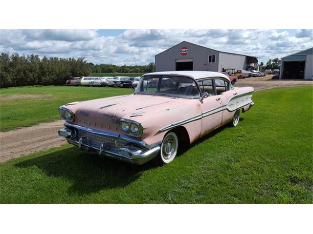 1958 Pontiac Chieftain (CC-1014555) for sale in New Ulm, Minnesota