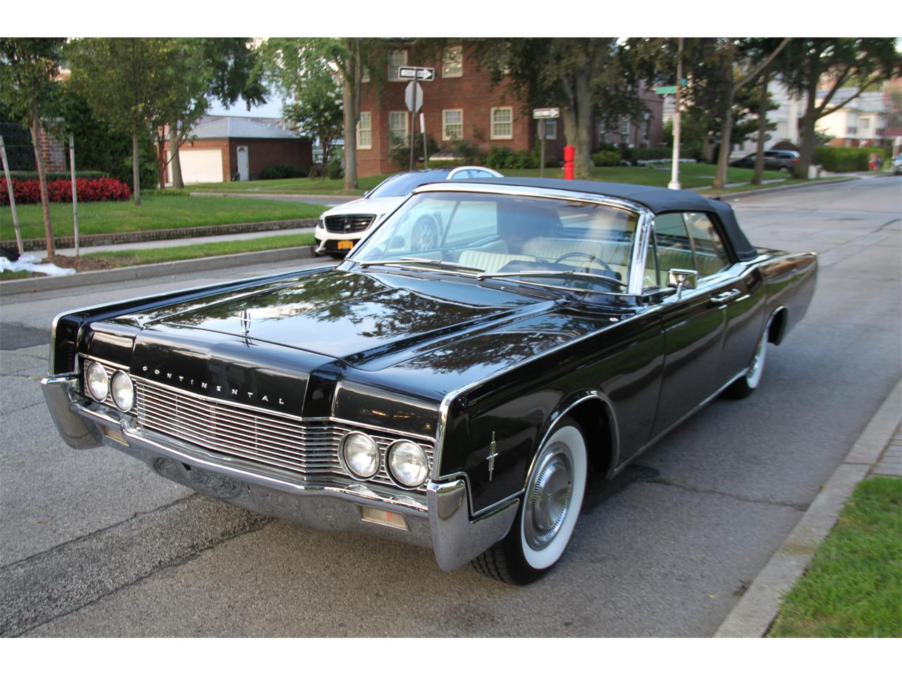 Lincoln continental 1966