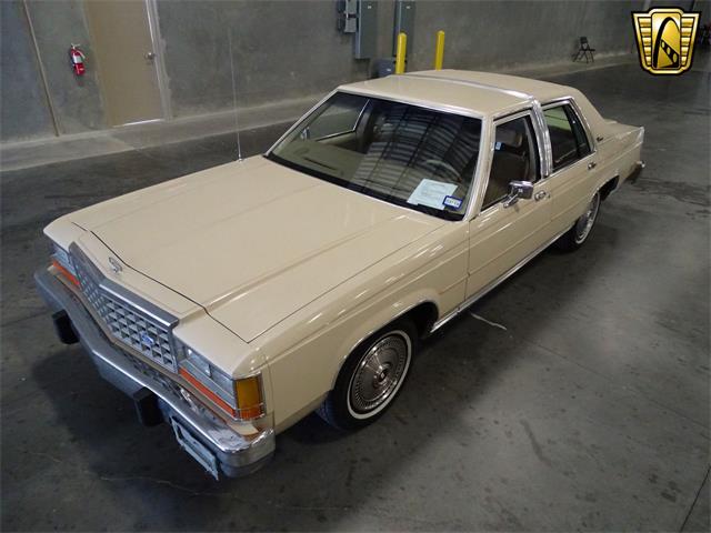 1987 Ford Crown Victoria (CC-1015457) for sale in DFW Airport, Texas