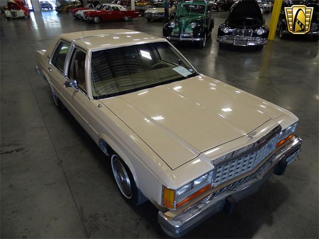 1987 Ford Crown Victoria (CC-1015457) for sale in DFW Airport, Texas