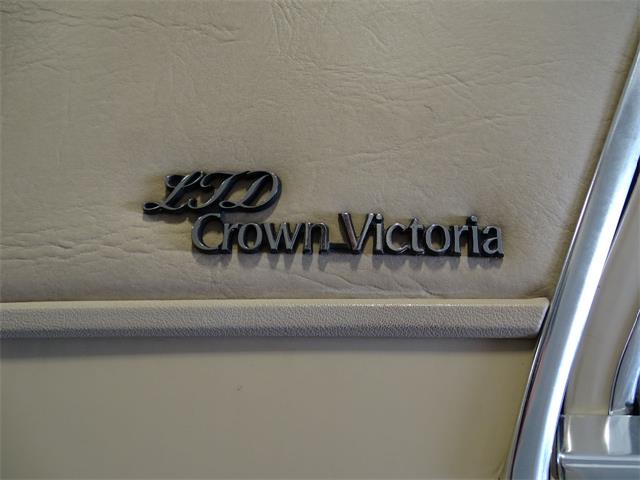 1987 Ford Crown Victoria (CC-1015457) for sale in DFW Airport, Texas