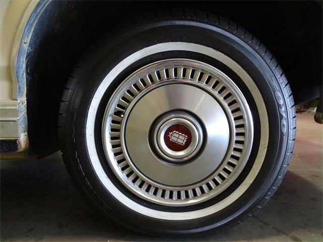 1987 Ford Crown Victoria (CC-1015457) for sale in DFW Airport, Texas