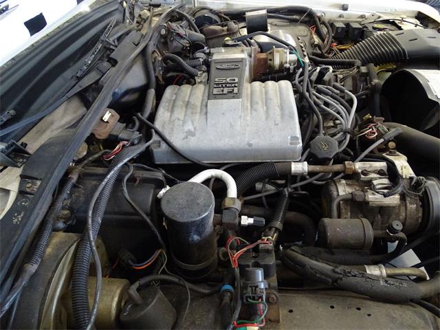 1987 Ford Crown Victoria (CC-1015457) for sale in DFW Airport, Texas