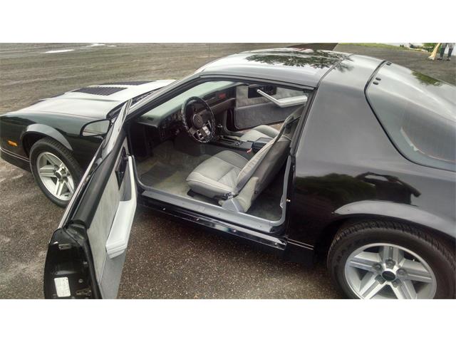 1987 Chevrolet Camaro IROC Z28 (CC-1015652) for sale in Dallas, Texas