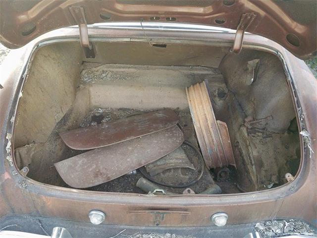 1951 Pontiac Chieftain (CC-1015768) for sale in Crookston, Minnesota