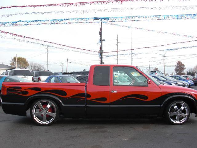 2000 GMC Sonoma (CC-1016386) for sale in Monroe, Michigan