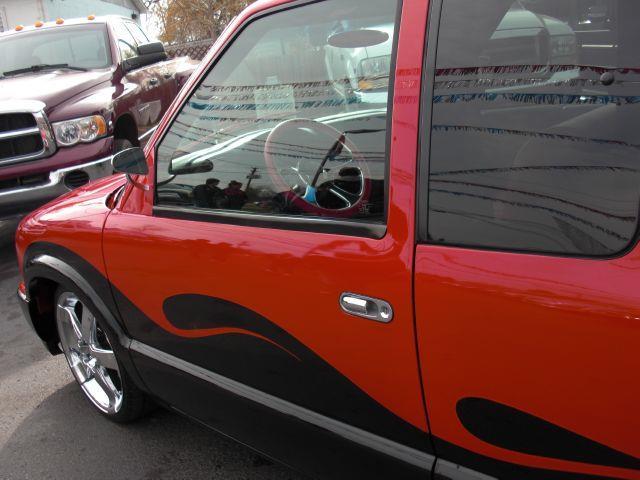 2000 GMC Sonoma (CC-1016386) for sale in Monroe, Michigan