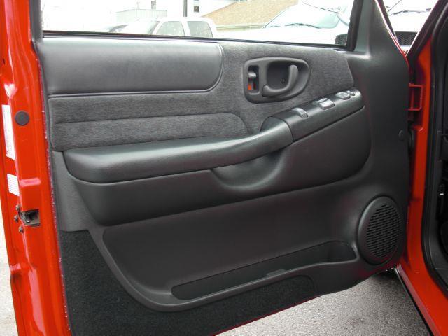 2000 GMC Sonoma (CC-1016386) for sale in Monroe, Michigan