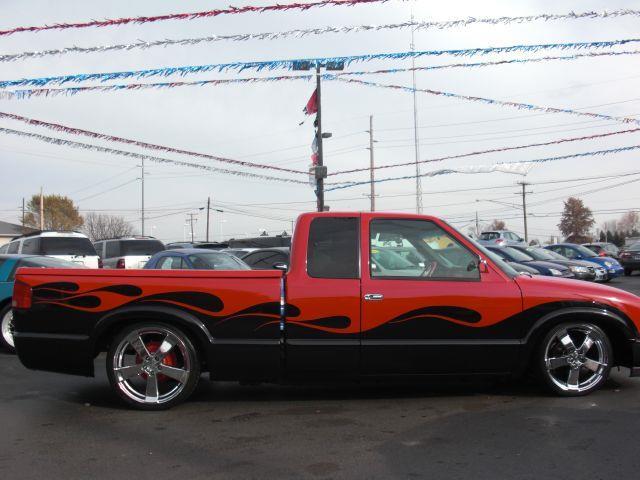 2000 GMC Sonoma (CC-1016386) for sale in Monroe, Michigan