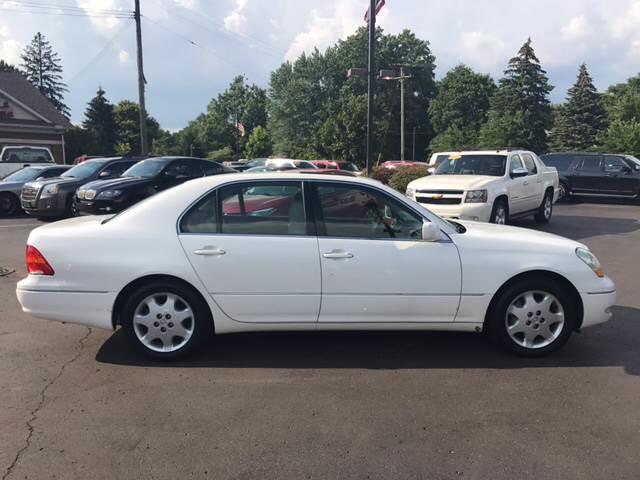 2001 Lexus LS430 (CC-1016449) for sale in Monroe, Michigan