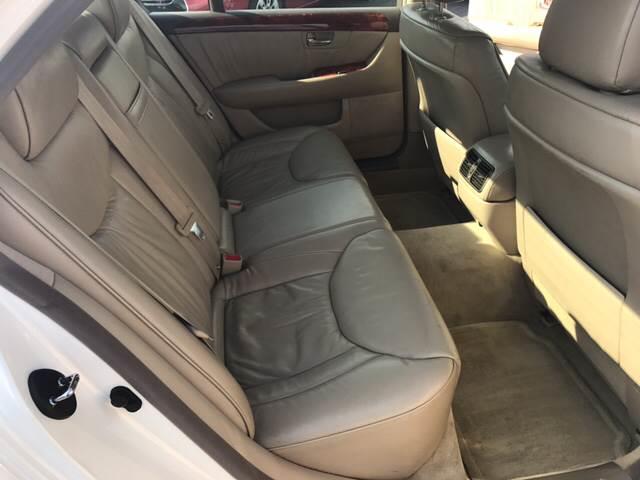 2001 Lexus LS430 (CC-1016449) for sale in Monroe, Michigan