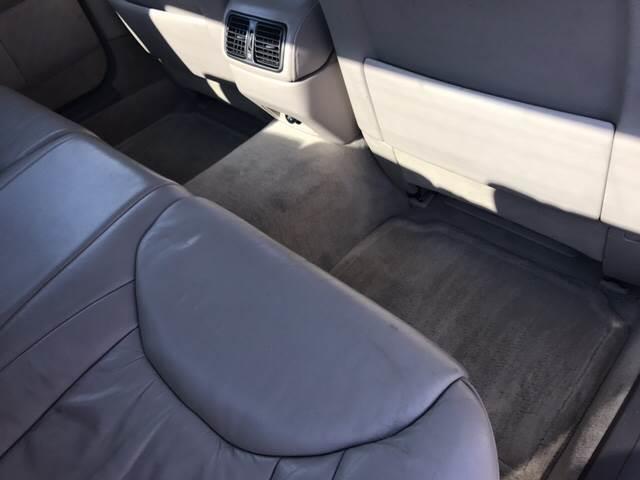 2001 Lexus LS430 (CC-1016449) for sale in Monroe, Michigan
