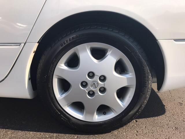 2001 Lexus LS430 (CC-1016449) for sale in Monroe, Michigan
