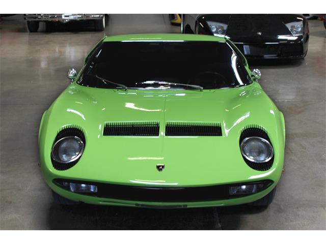 A Lime Green 1968 Lamborghini Miura P400 Is Headed to Auction