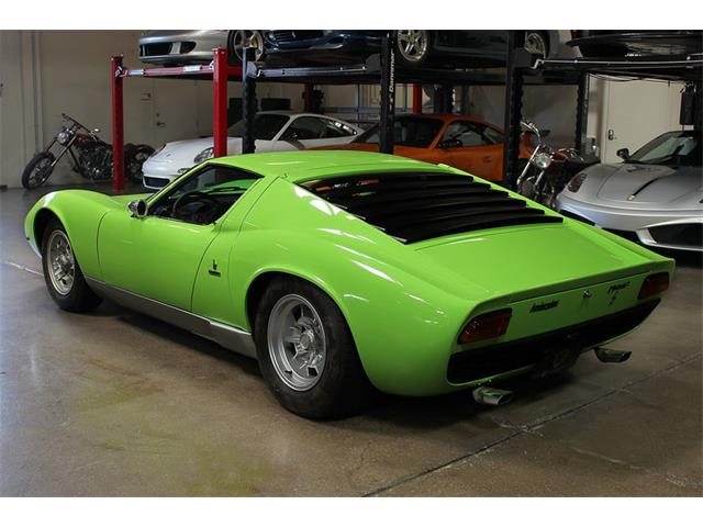 A Lime Green 1968 Lamborghini Miura P400 Is Headed to Auction