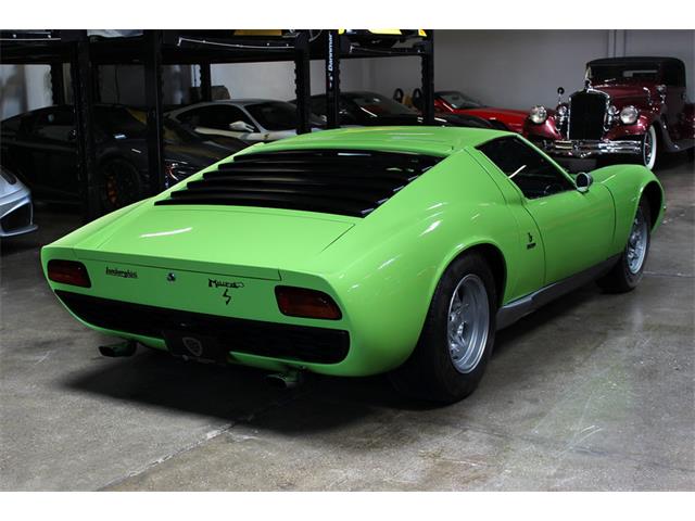 A Lime Green 1968 Lamborghini Miura P400 Is Headed to Auction