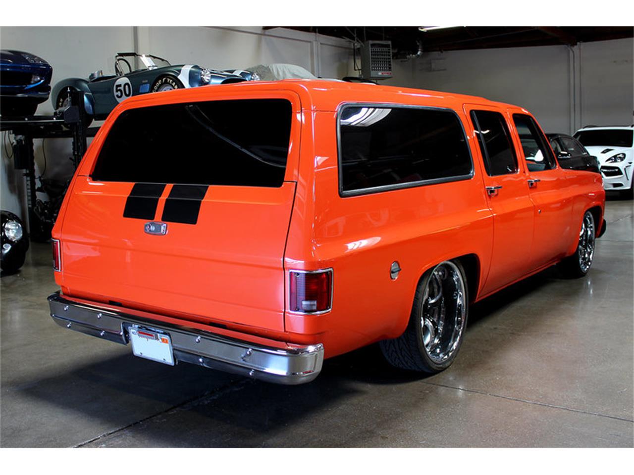 Chevrolet suburban 1973